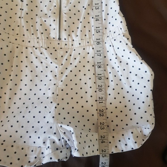 H&M Divided Womens Romper Shorts Polka dots Sz 2 Y2K Baddie Zipper White  Black - Picture 9 of 12